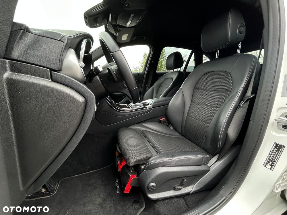 Mercedes-Benz GLC 200 4-Matic - 8