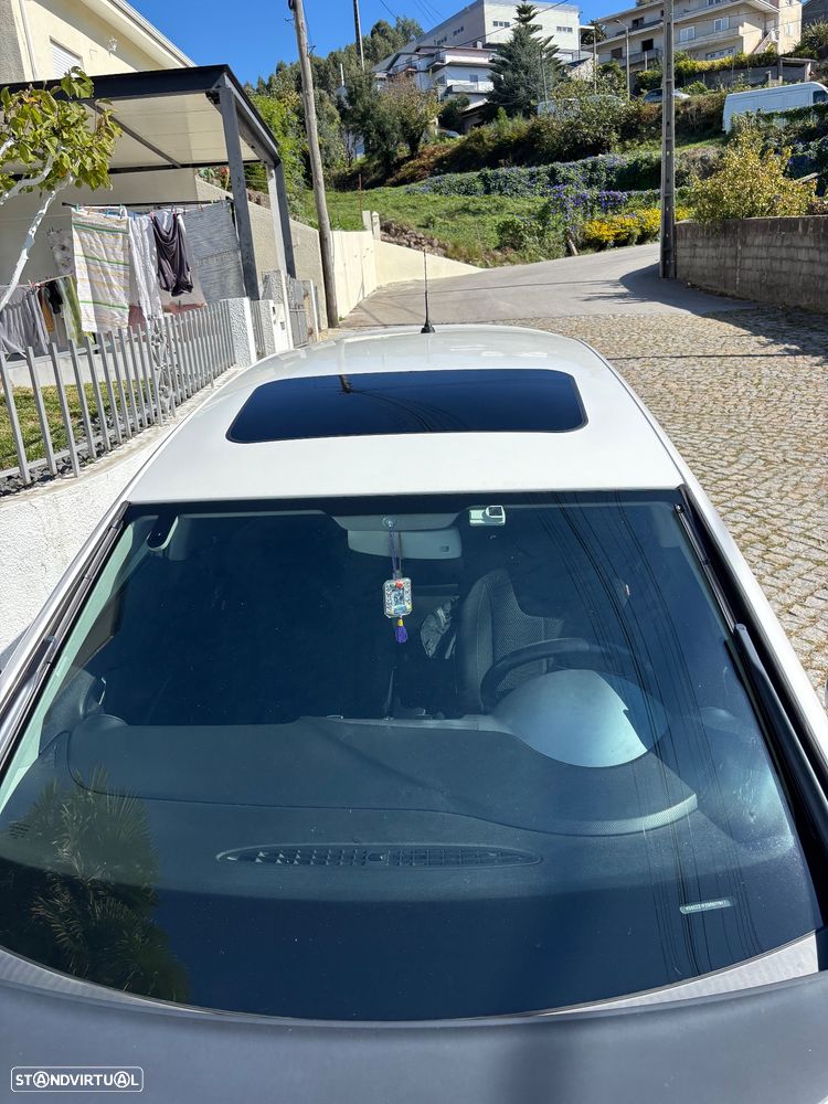 SEAT Leon 1.6 TDI Ecomotive Reference - 4