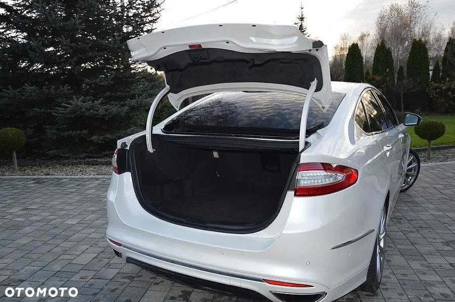 Ford Mondeo 2.0 EcoBoost Start-Stopp Autom Vignale - 20