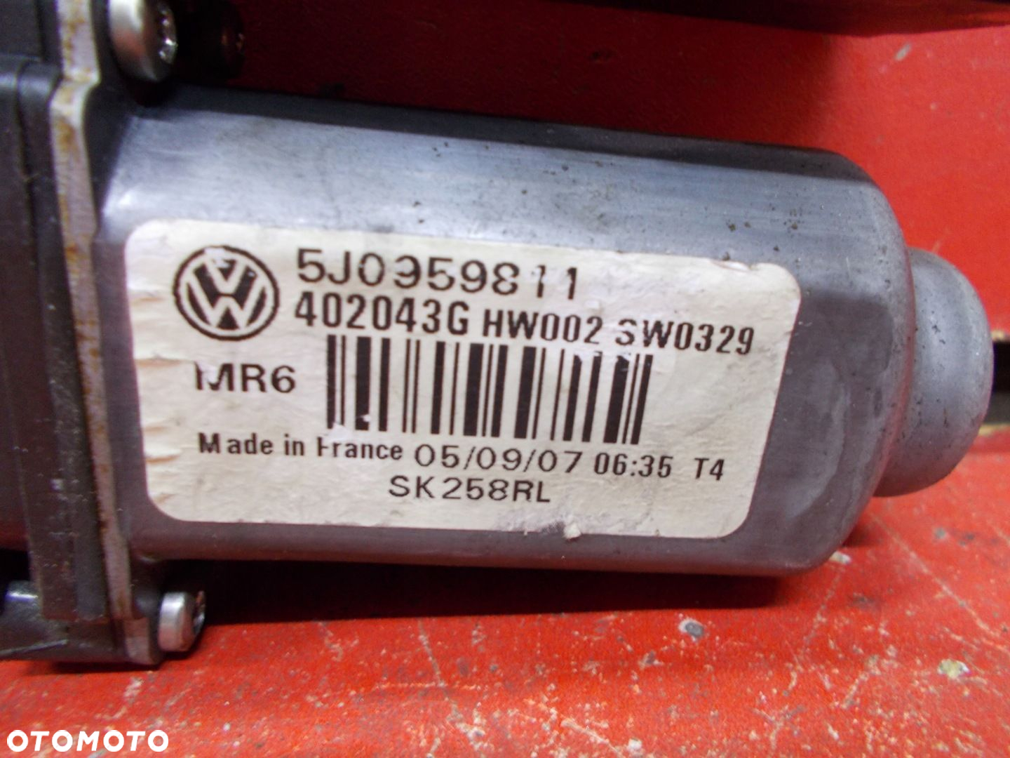 SKODA ROOMSTER FABIA II 440777D4 5J0959811 SILNICZEK SZYBY LEWY TYŁ MODUŁ - 3