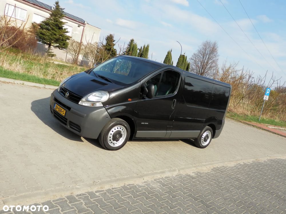 Opel Vivaro - 1