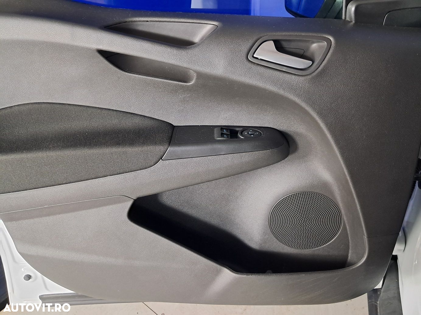 Ford Tourneo Courier - 15