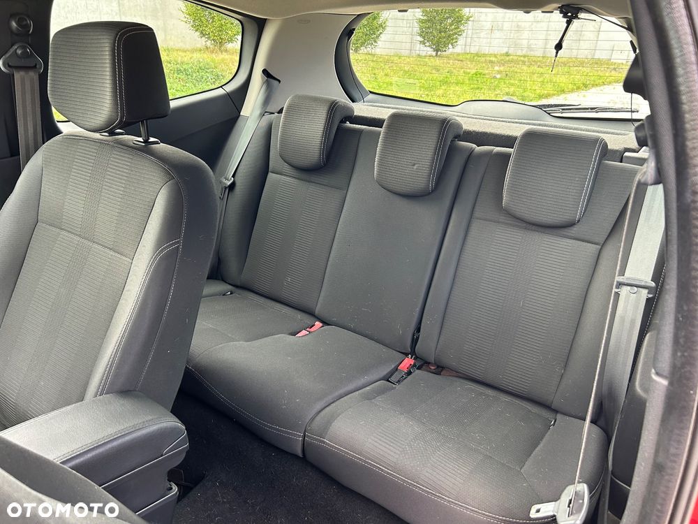 Renault Clio 1.2 16V Authentique - 10