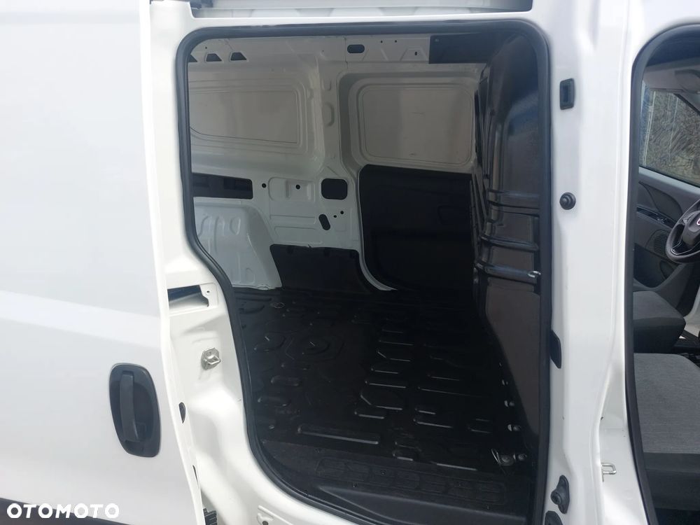 Fiat Doblo - 23