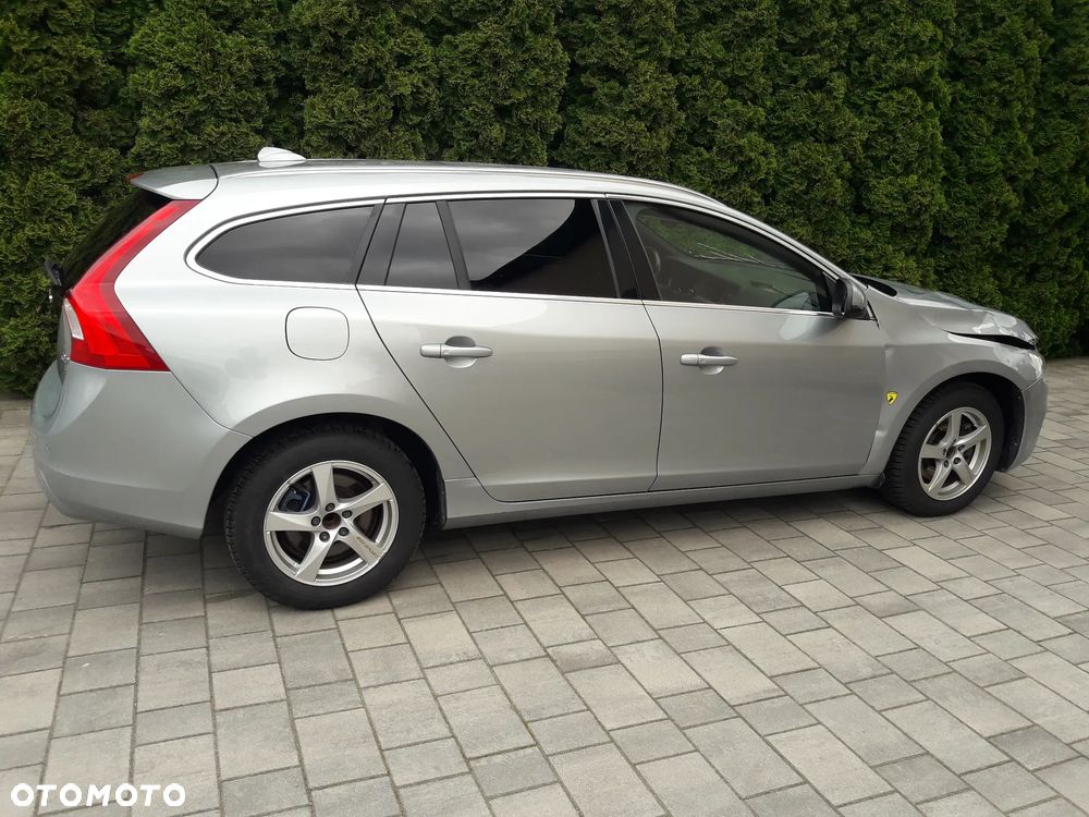 Volvo V60 D2 Drive-E Summum - 3