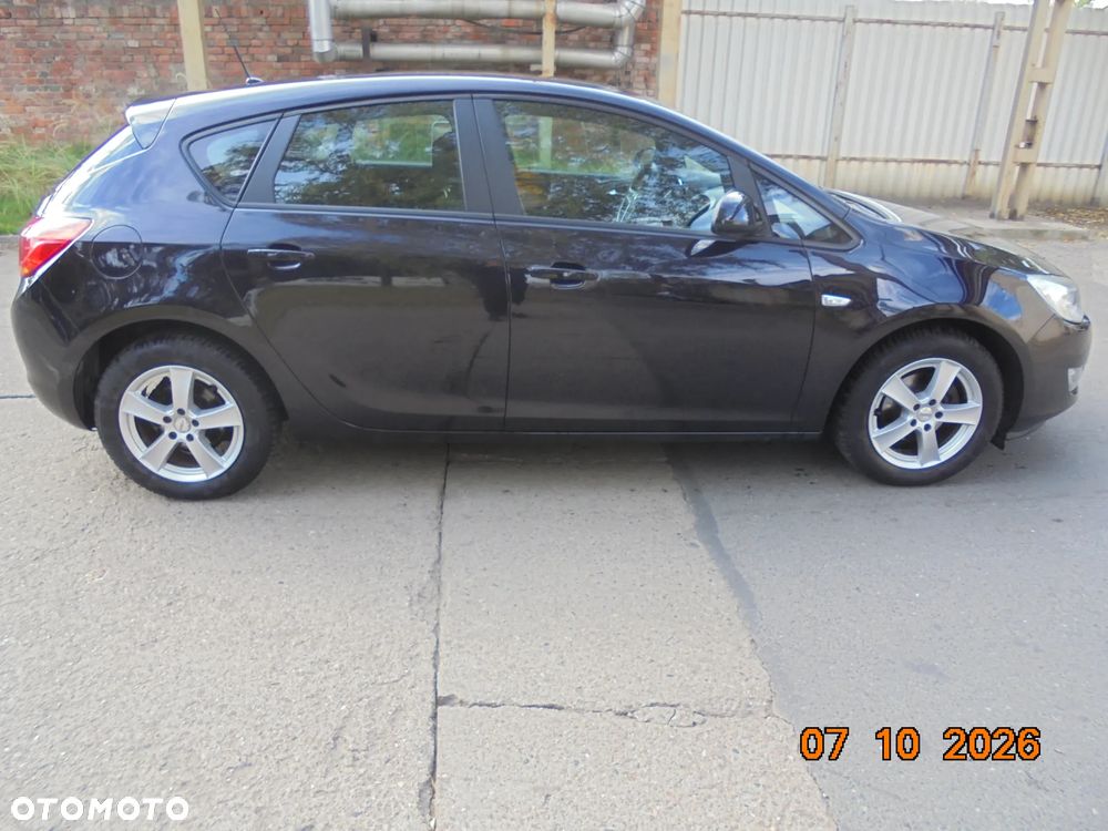 Opel Astra - 6