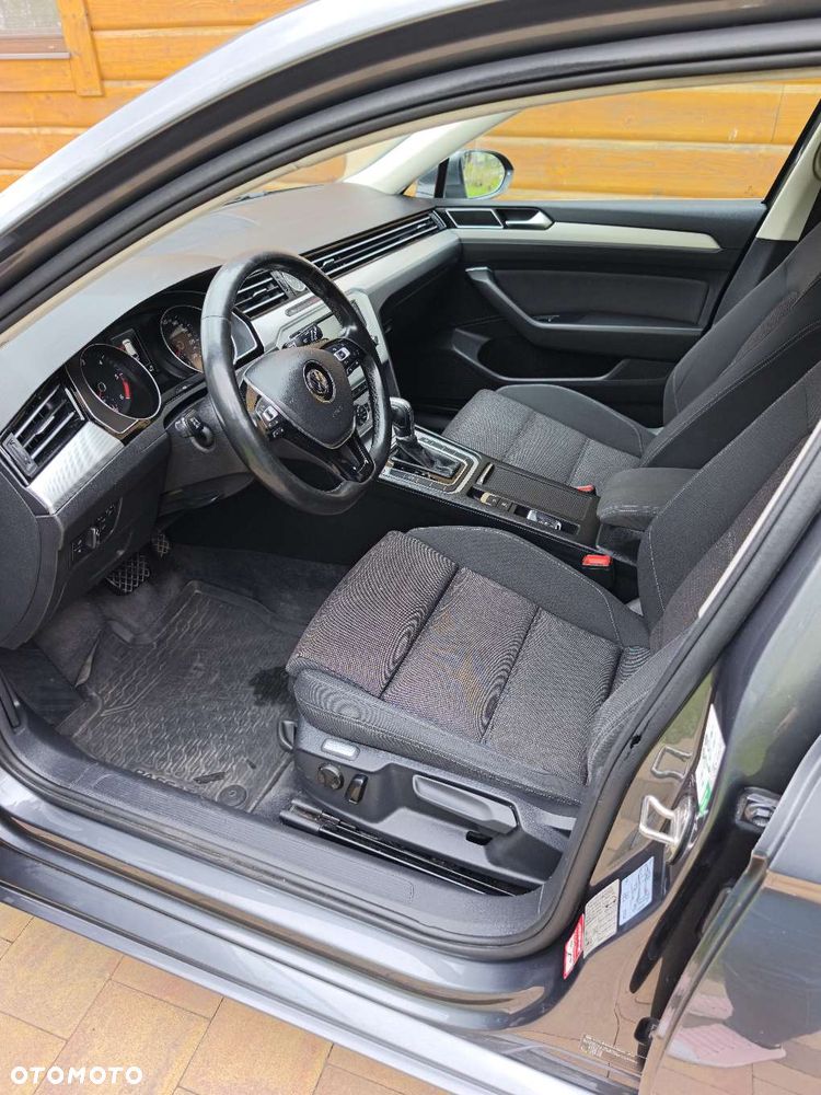 Volkswagen Passat 2.0 TDI BMT Comfortline DSG7 - 12