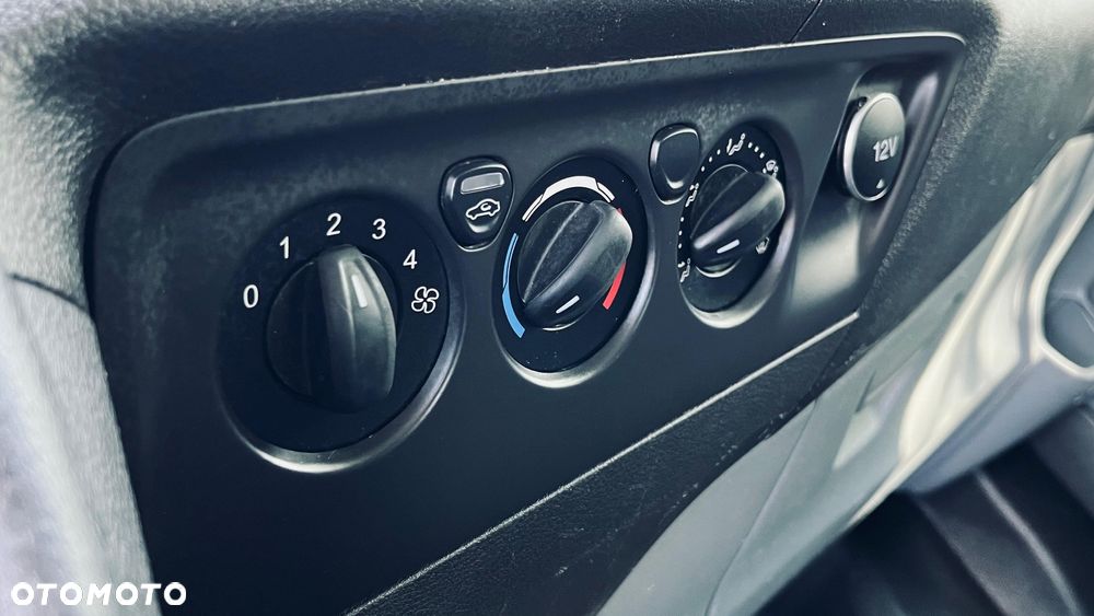 Ford Transit Custom - 18