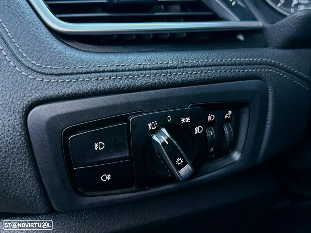 BMW 216 Active Tourer d Line Sport - 22