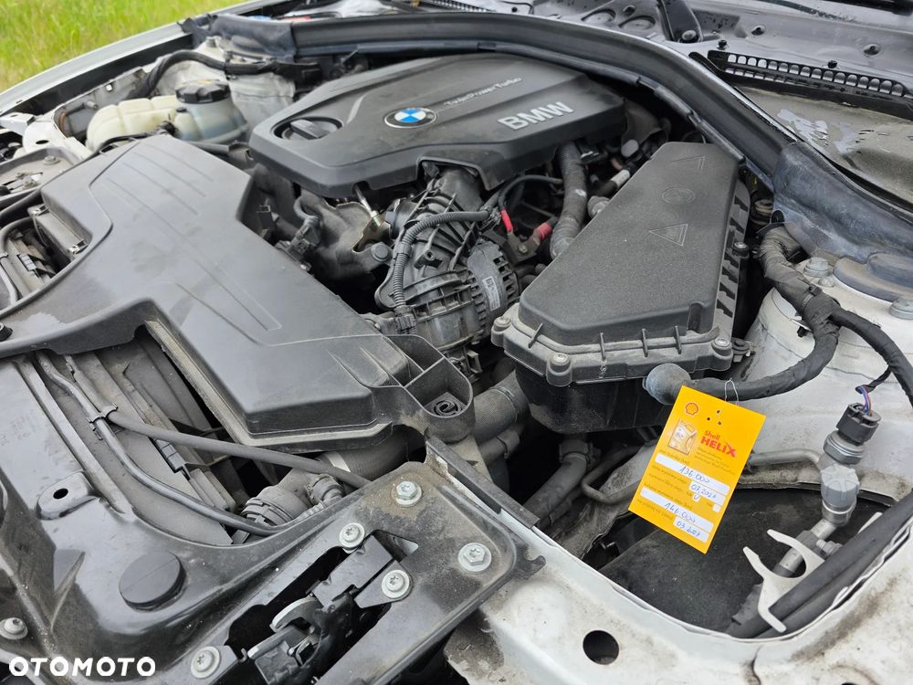 BMW Seria 3 318d Advantage - 17