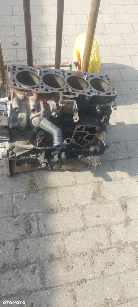 Blok silnika vw 1.9 tdi BKC - 1