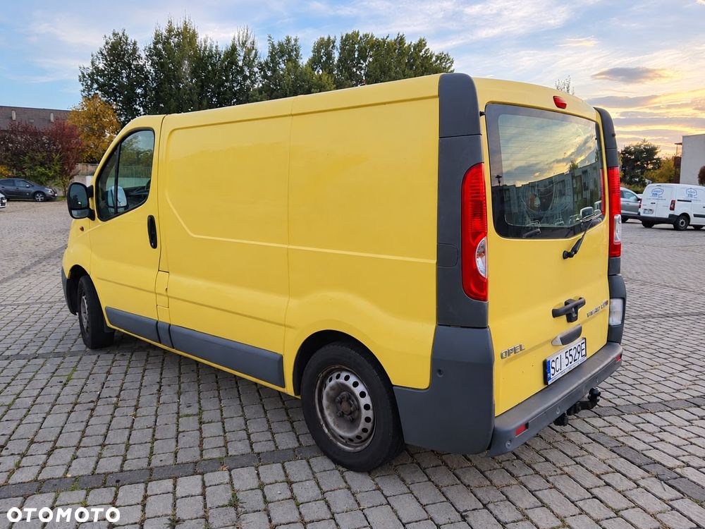 Opel Vivaro - 7