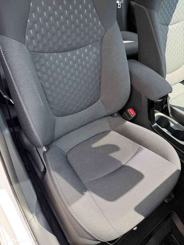 Toyota Corolla 1.8 Hybrid Comfort - 16
