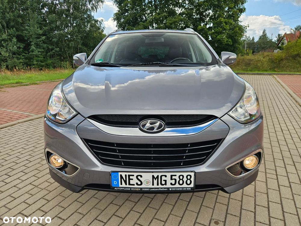 Hyundai ix35 2.0 CRDi 4WD Automatik Fifa World Cup Gold Edition - 2