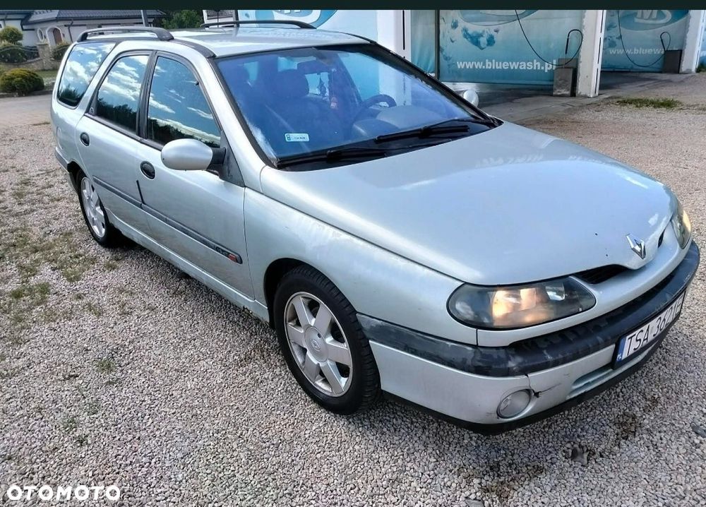 Renault Laguna - 1
