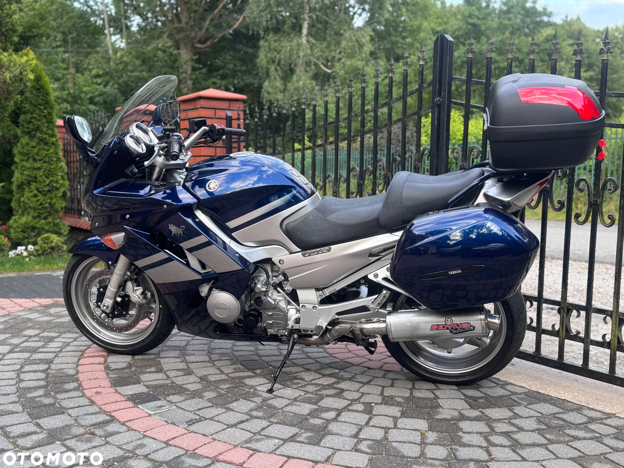 Yamaha FJR - 7