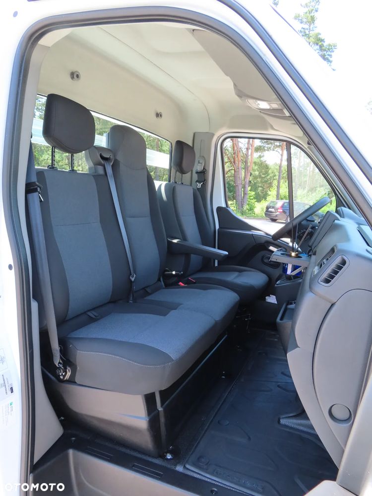 Renault Master 2.3 dCi 145 KM Skrzynia 4118 mm 8 Euro Palet WZMACNIANY 1219 Kg Ładowność HAK 2500 Kg Stan Jak NOWY POLECAM - 26