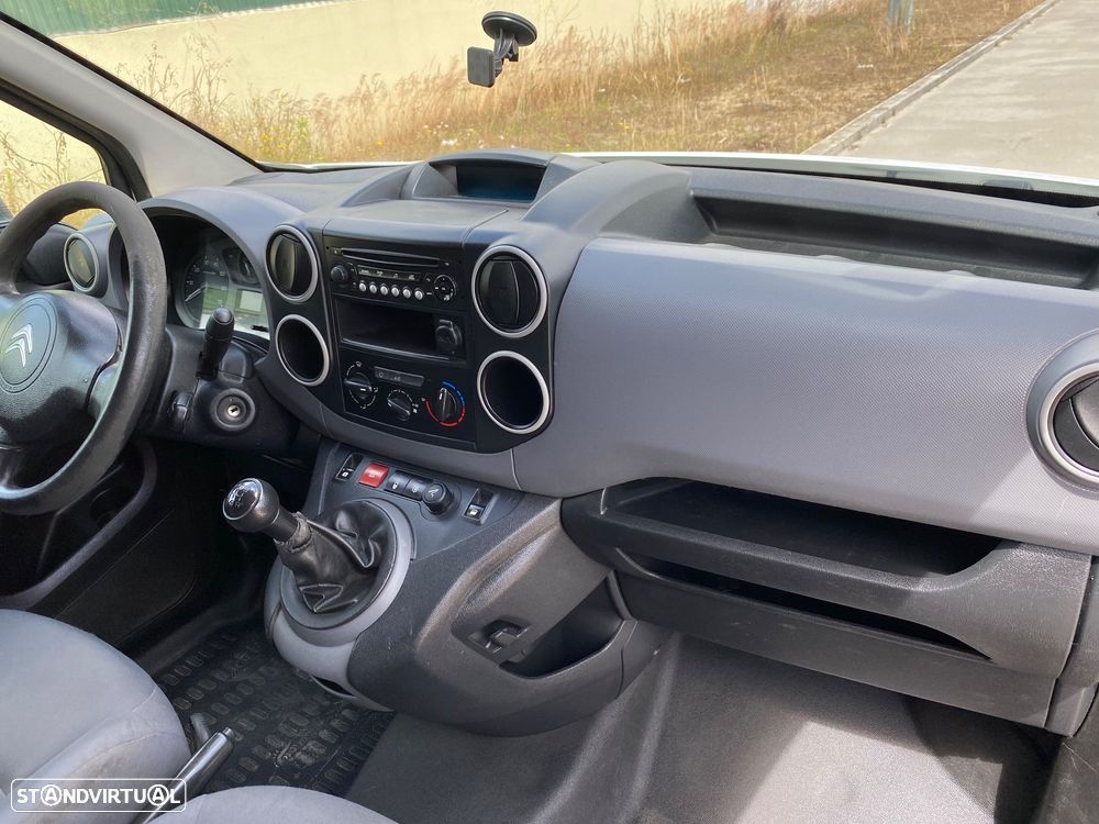 Citroën Berlingo L1 hdi 1.6 3Lug - 8