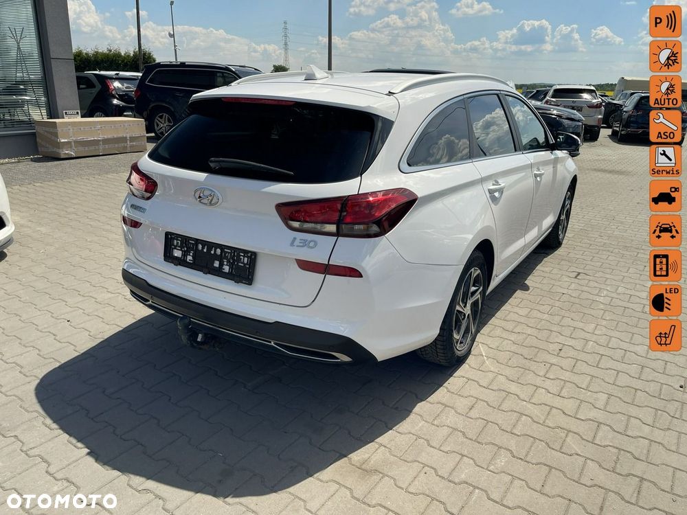 Hyundai i30 1.5 DPI Comfort - 1