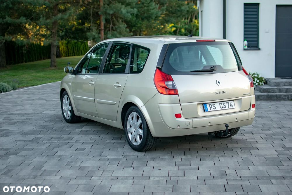 Renault Grand Scenic - 4