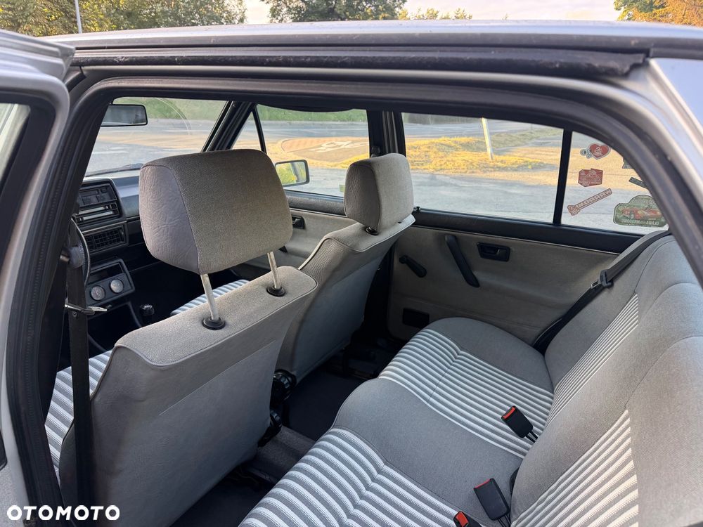 Volkswagen Jetta - 21