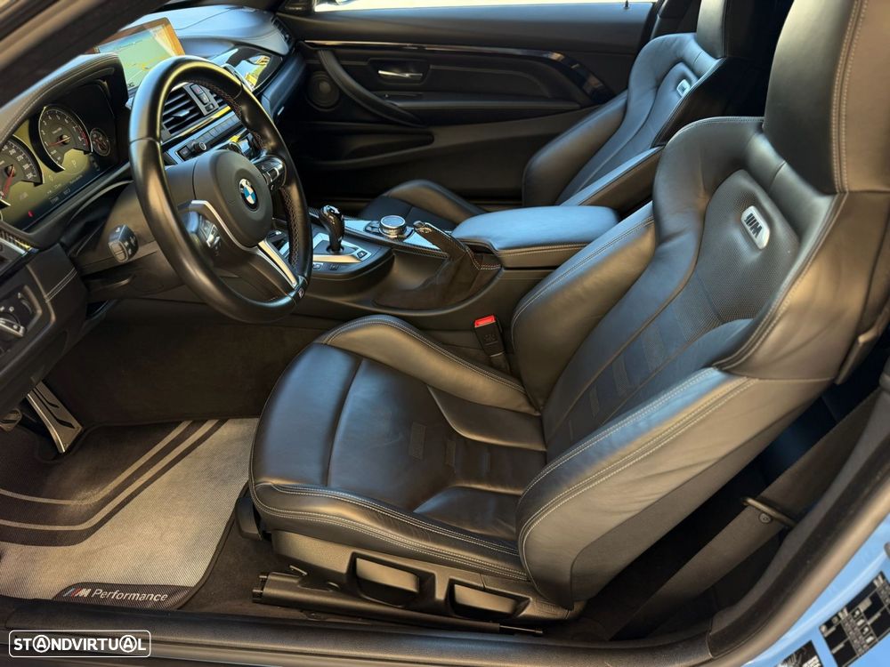BMW M4 Auto - 54