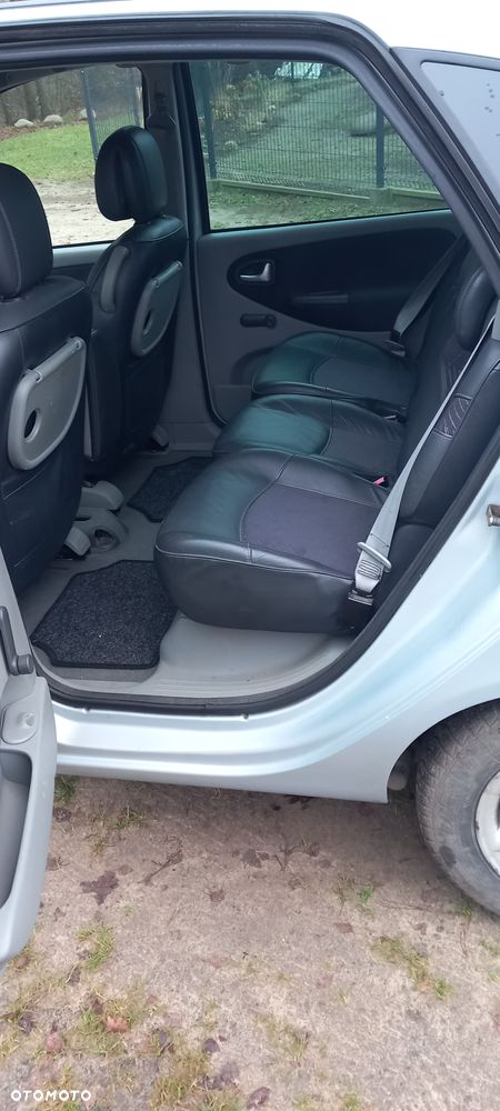 Renault Scenic 1.6 16V EXpression - 4