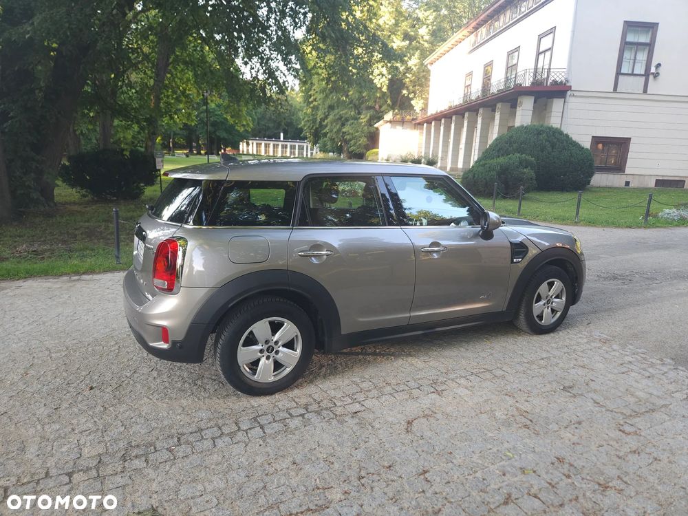 MINI Countryman Cooper D ALL4 - 4