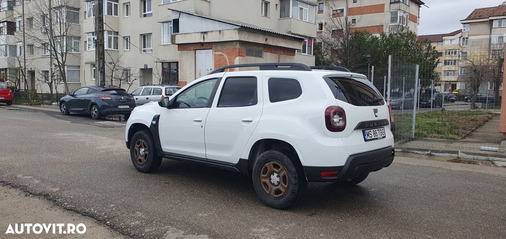 Dacia Duster 1.5 Blue dCi 4WD Comfort - 8