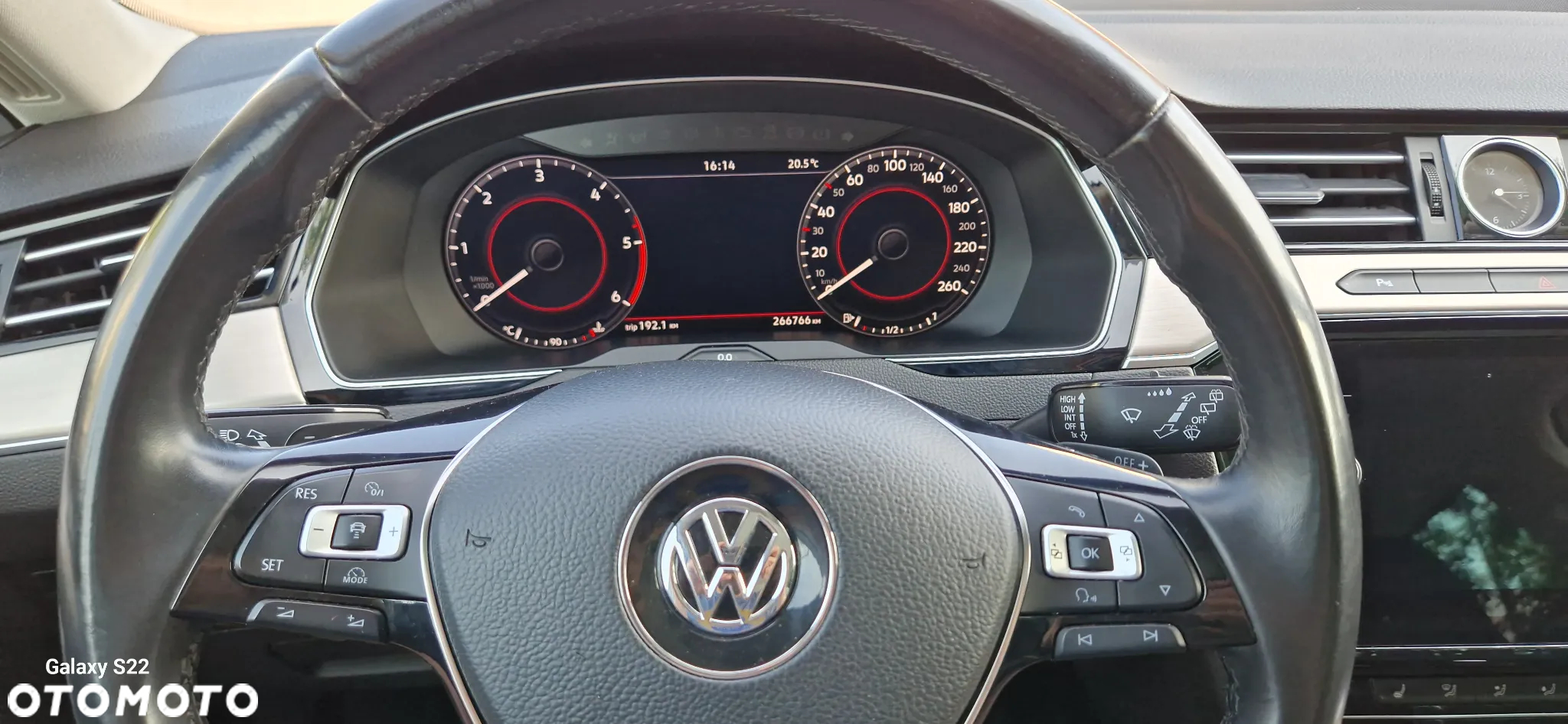 Volkswagen Passat - 18
