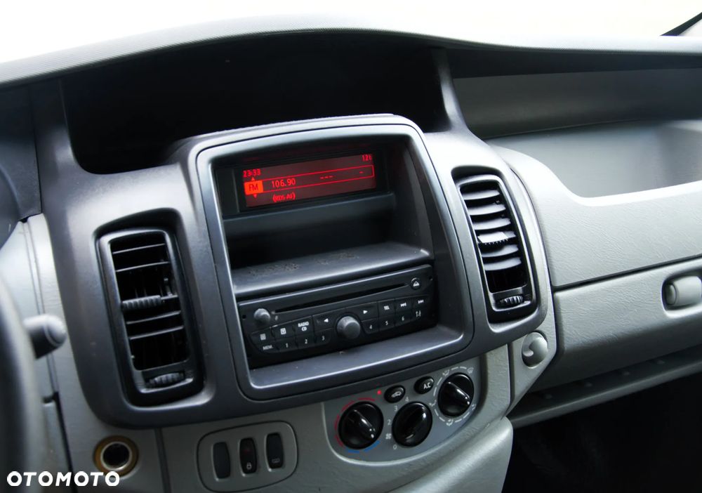 Renault Trafic - 27