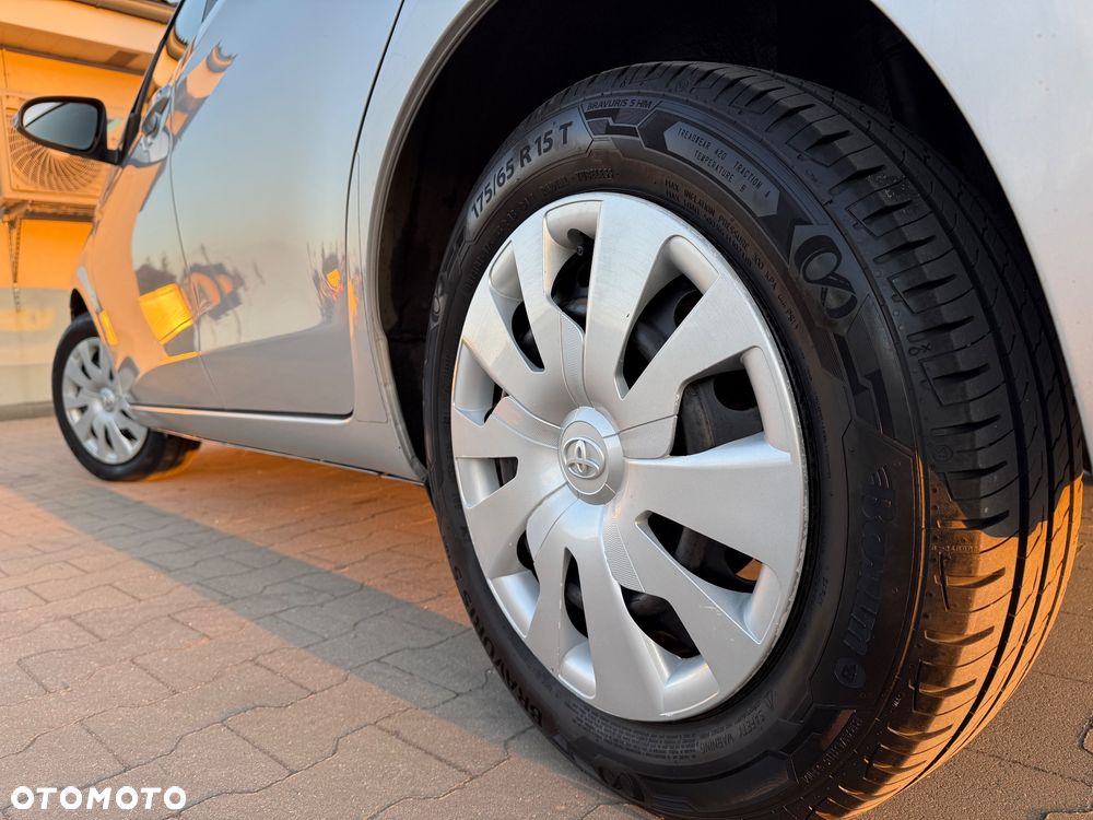 Toyota Yaris 1.33 Luna - 26