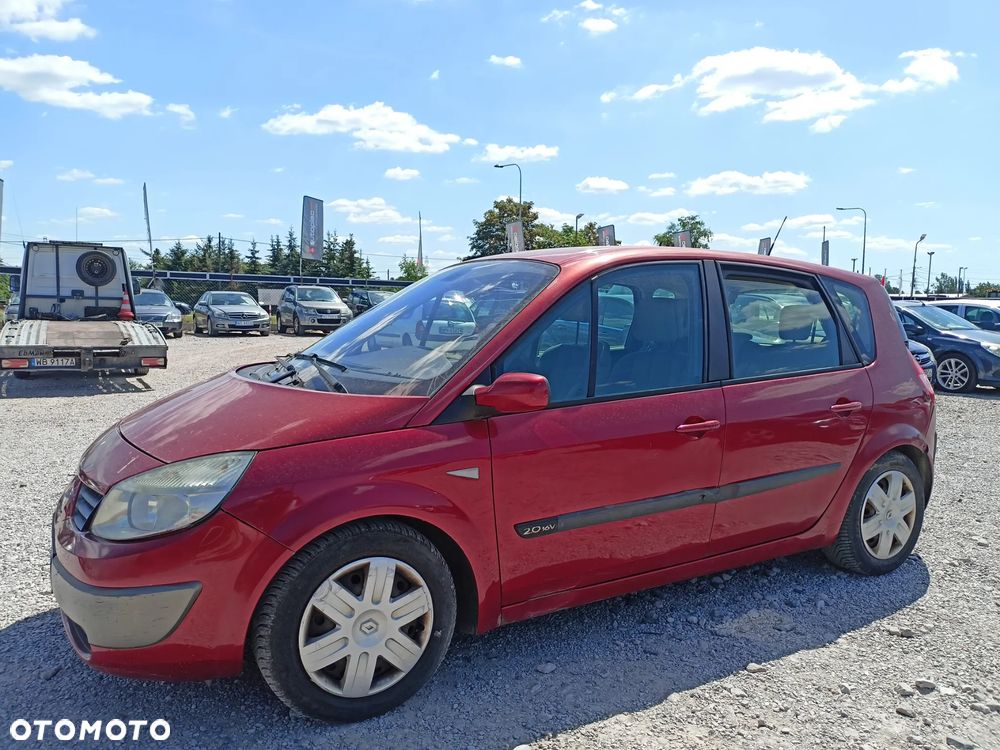 Renault Scenic - 1