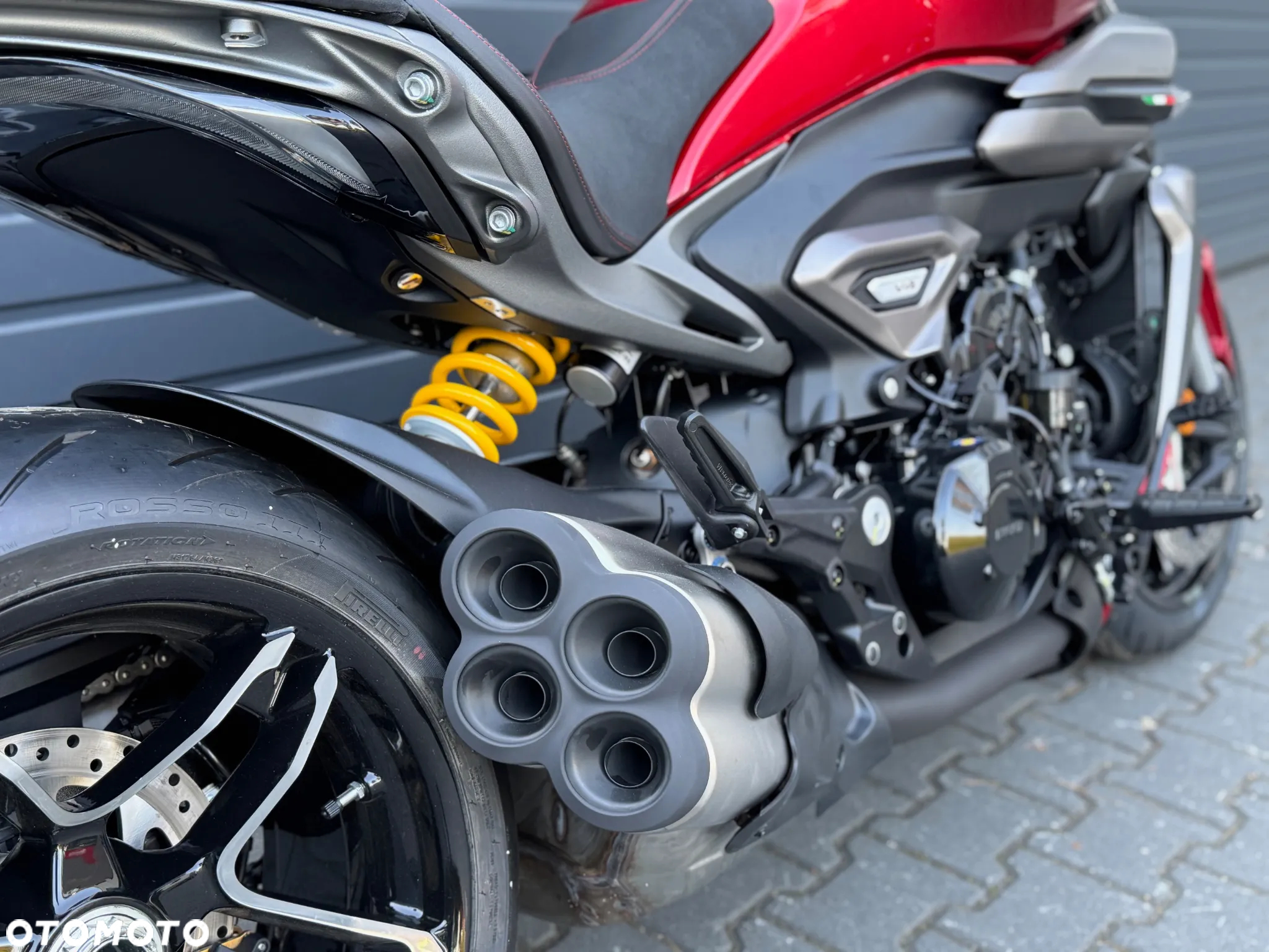Ducati Diavel - 8