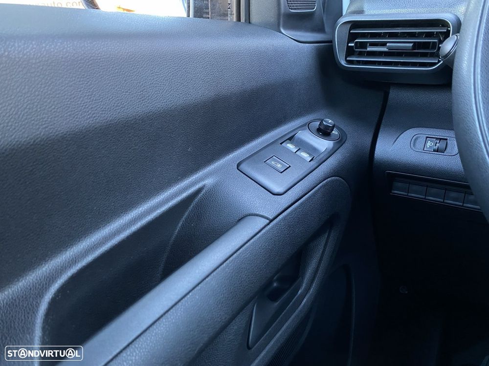 Citroën Berlingo 1.5 BLUE-HDI ECRÃ 3 Lug. IVA - 21