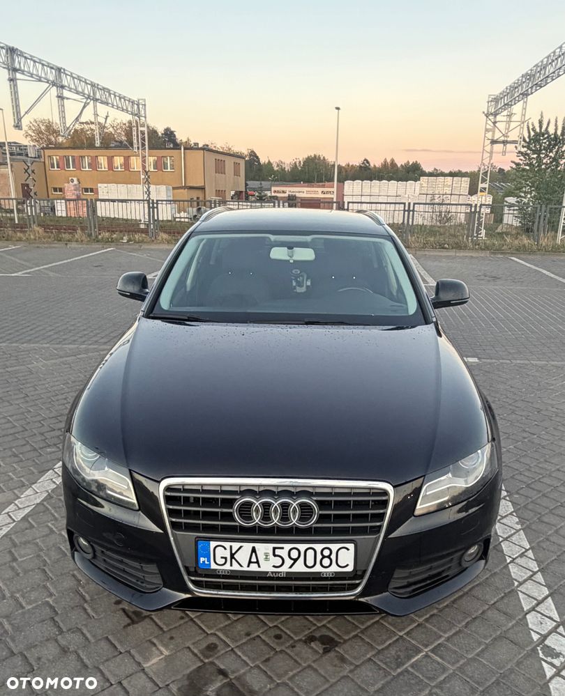 Audi A4 Avant - 1