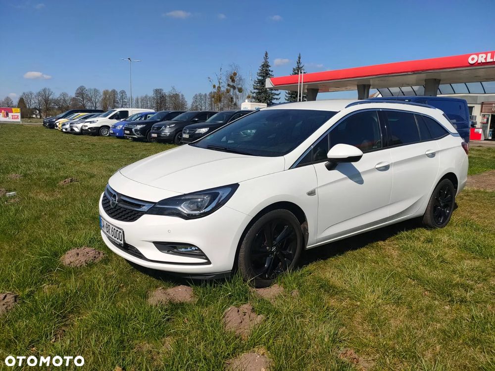 Opel Astra - 1