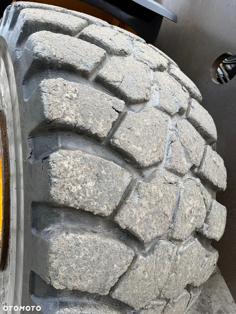 Volvo L220H / 2015 / Full Serwis Volvo / Piękna - 17