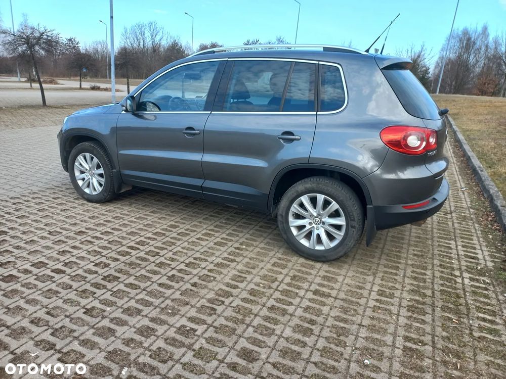 Volkswagen Tiguan 2.0 TDI 4Mot Sport&Style DSG - 4