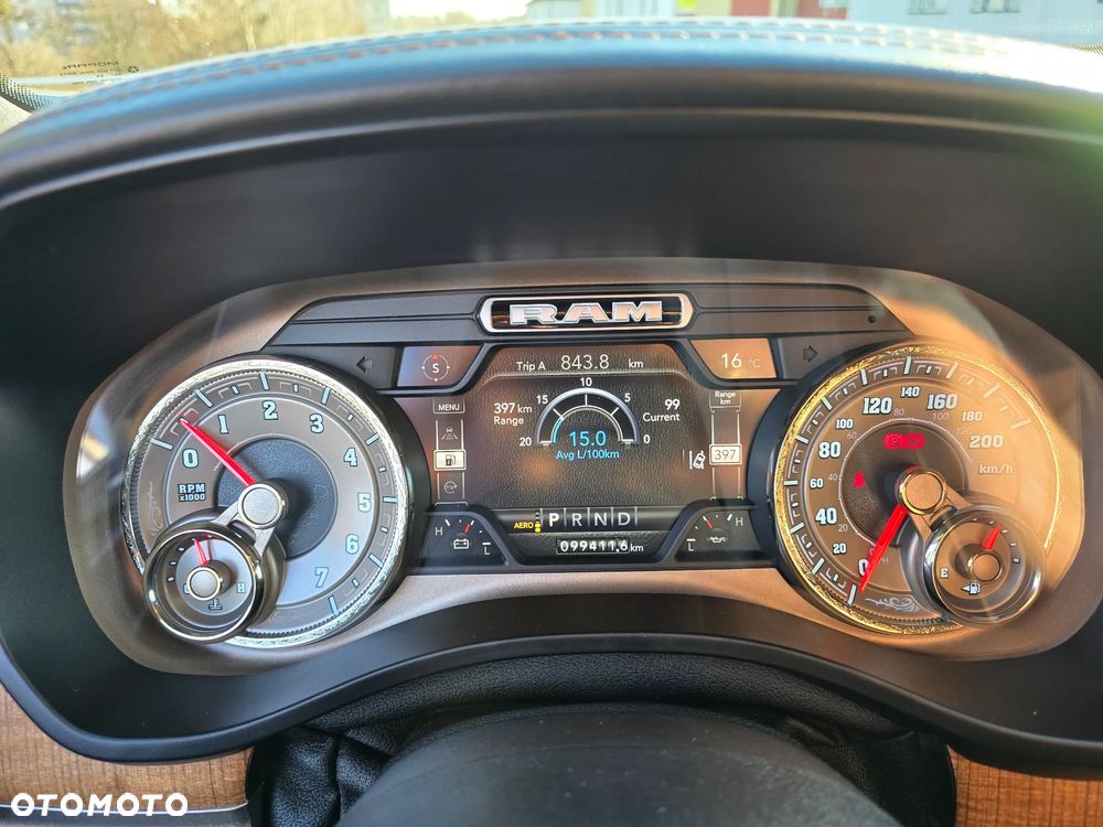 RAM 1500 5.7 Crew Cab Longhorn - 25