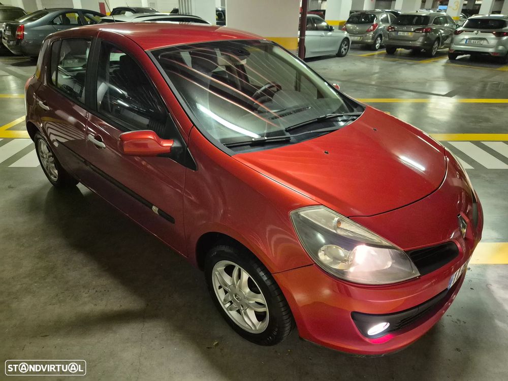 Renault Clio 1.2 16V Dynamique - 10