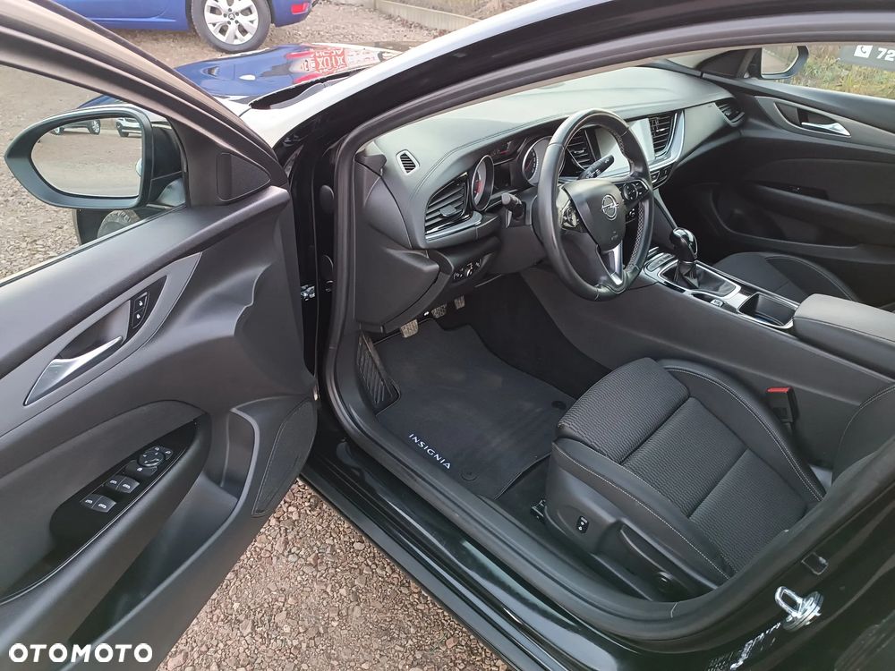 Opel Insignia - 33