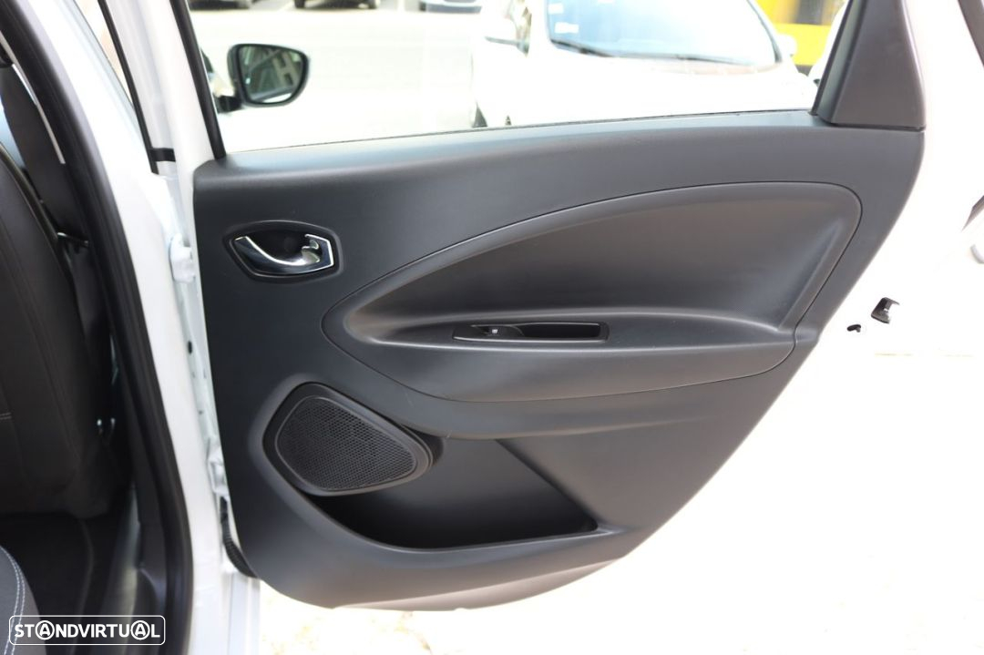 Renault Zoe (c/ Bateria) Limited 40 - 34