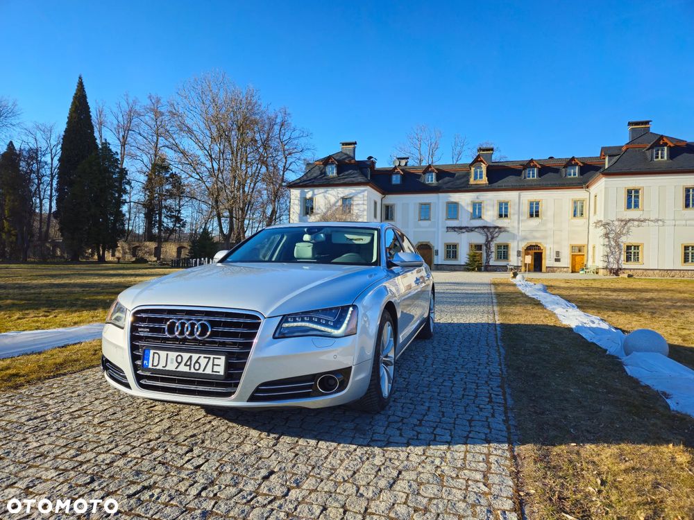 Audi A8 4.2 FSI L Quattro - 2