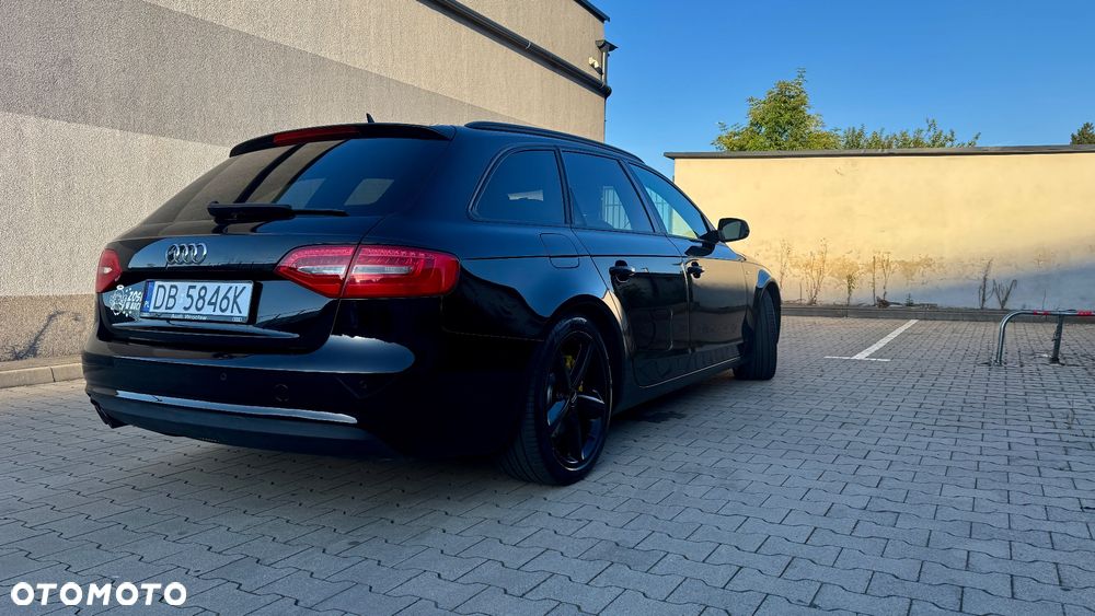 Audi A4 Avant 2.0 TDI - 13