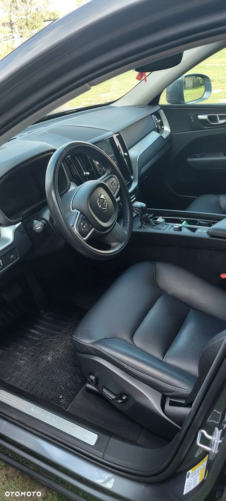 Volvo XC 60 - 24
