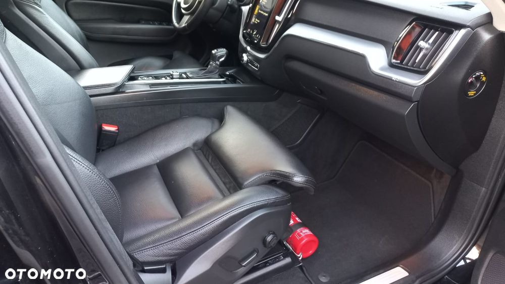 Volvo XC 60 D4 Geartronic Momentum - 13