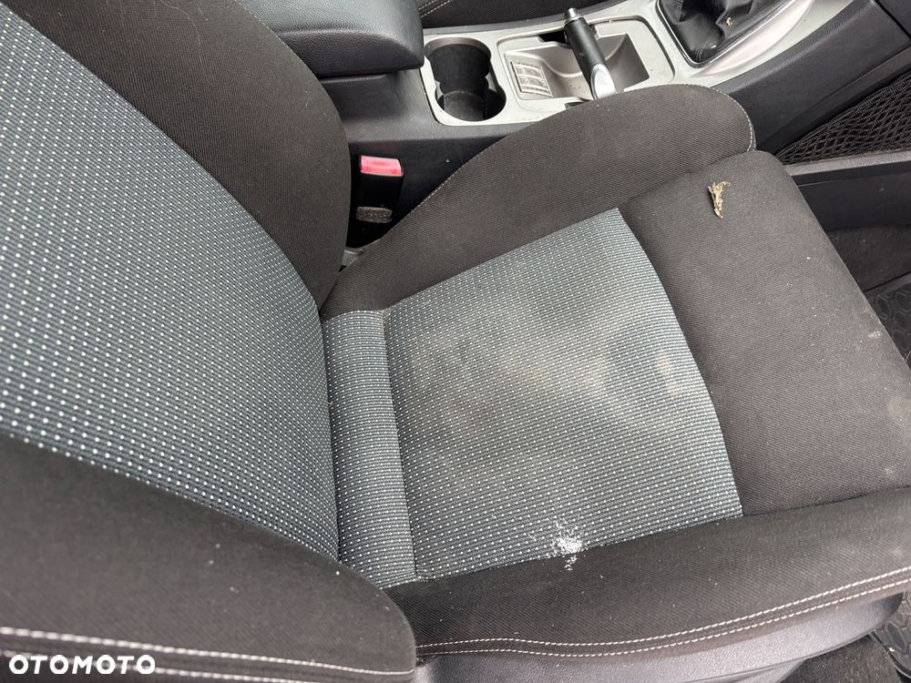 Ford S-Max - 32