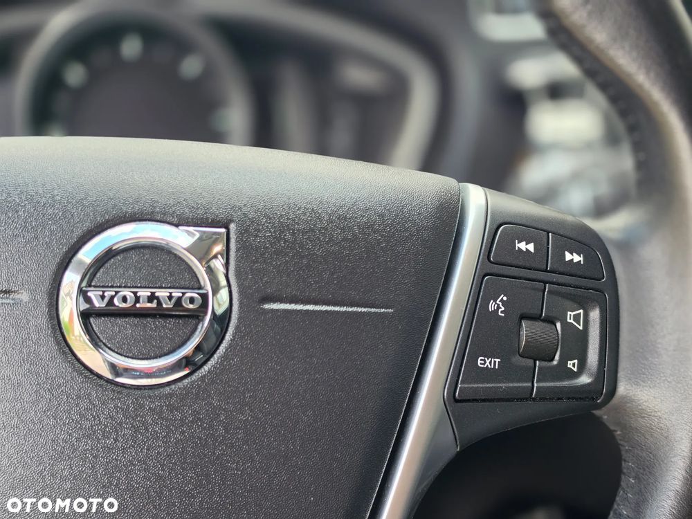 Volvo V40 - 27
