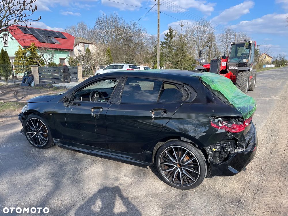 BMW Seria 1 118i Edition M Sport Shadow - 19